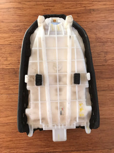 Husqvarna Svartpilen 250 401 front seat 2020-2023