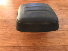 Husqvarna Svartpilen 250 401 rear seat 2020-2023
