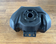 KTM 125 200 390 Duke fuel tank 2011-2016