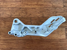 Husqvarna Svartpilen 250 401 footpeg and bracket right 2020-2021