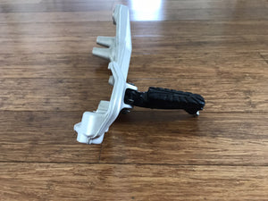 Husqvarna Svartpilen 250 401 footpeg and bracket right 2020-2021