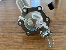Husqvarna Svartpilen Vitpilen 250 401 fuel pump 2020-2023