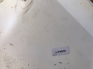 KTM 690 Duke R right tank cover white 2008-2011