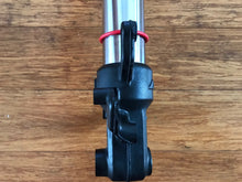 Husqvarna 401 Svartpilen Vitpilen left fork 2020-2023