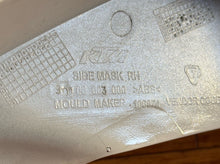 KTM 125 200 390 Duke mask right 2013-2016