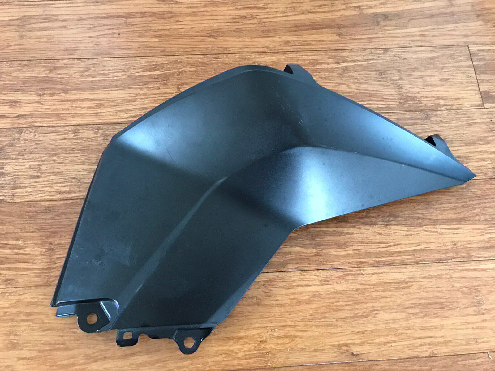 Ktm duke 200 on sale tank cover